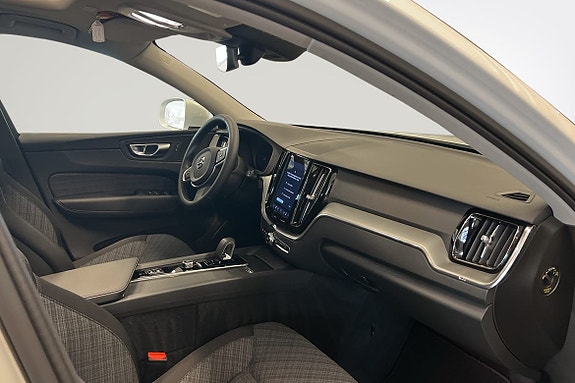 Volvo XC60 9 of 13