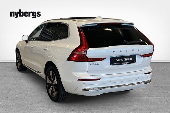 Volvo XC60 3 of 13