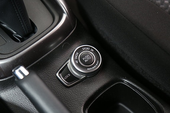 Suzuki S-Cross 21 of 24
