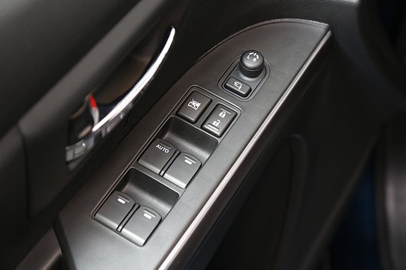 Suzuki S-Cross 11 of 24