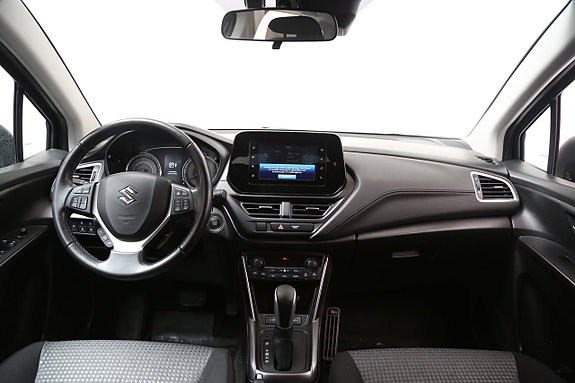 Suzuki S-Cross 17 of 24