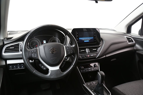 Suzuki S-Cross 13 of 24