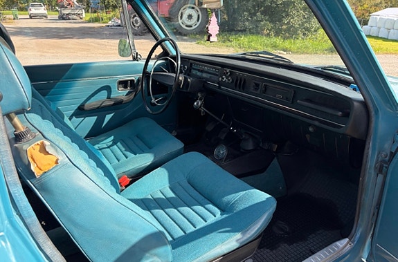Volvo 142 9 of 15