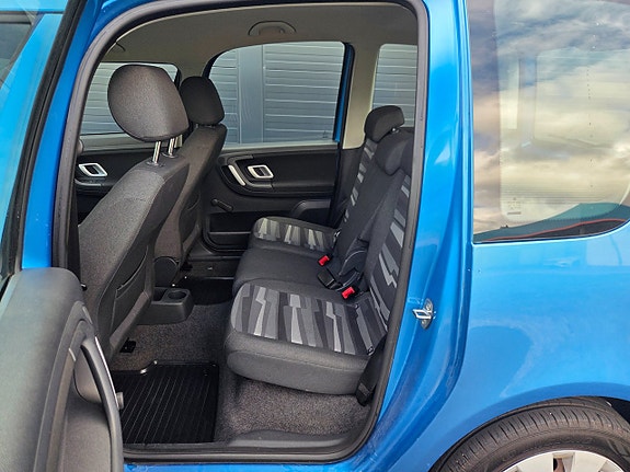 Skoda Roomster 12 of 25