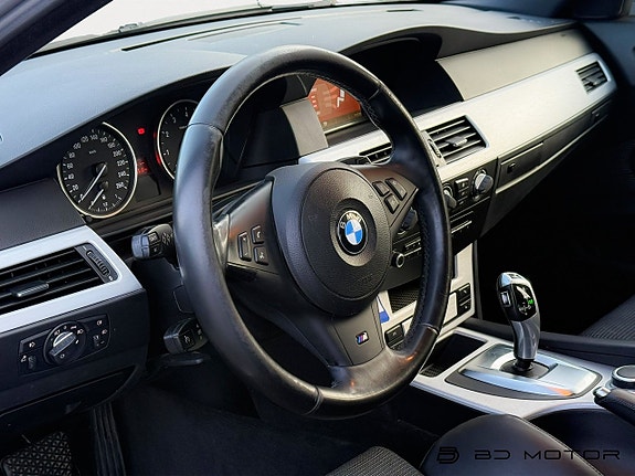 BMW 530i 10 of 16