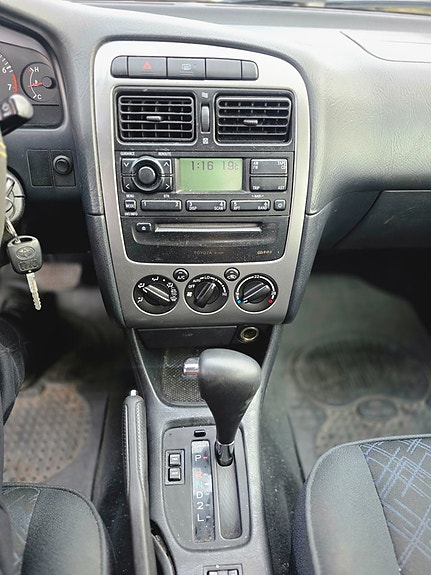 Toyota Avensis 15 of 18