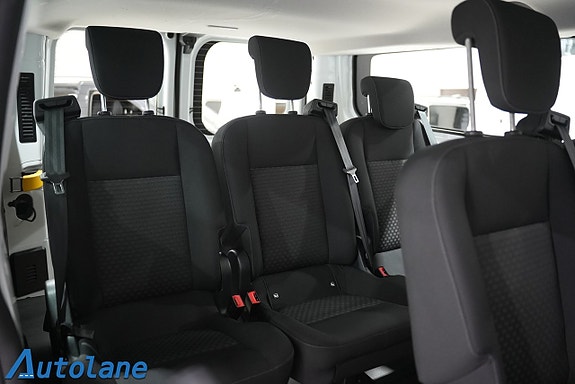 Ford Transit Custom 13 of 28