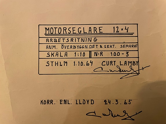 M/S Eloise, motorseglare ek,mahogny och teak ritad av Curt Lamby 6 of 7