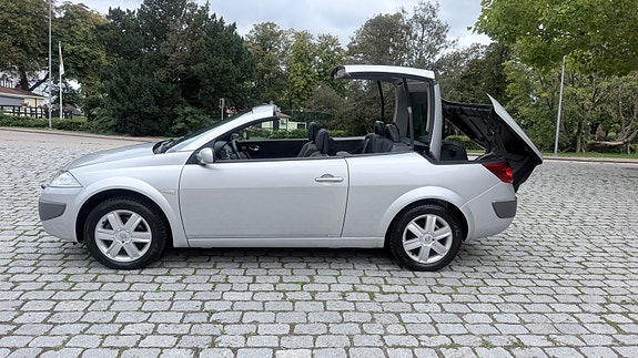 Renault Megane II 6 of 8
