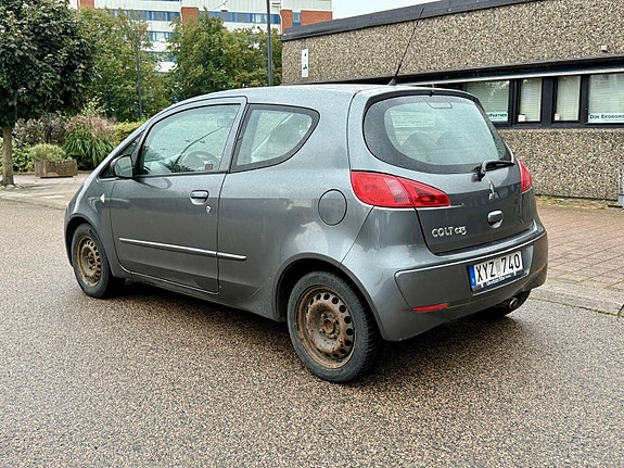 Mitsubishi Colt 3 of 4