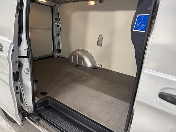 Mercedes-Benz Vito 119 17 of 19