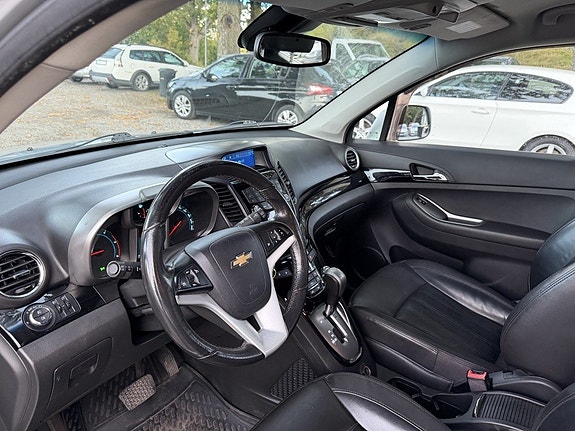 Chevrolet Orlando 13 of 25