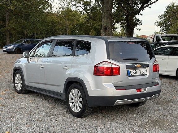 Chevrolet Orlando 4 of 25
