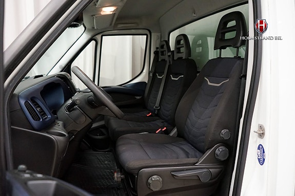 Iveco Daily 9 of 15