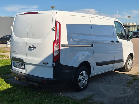 Ford Transit Custom 5 of 10