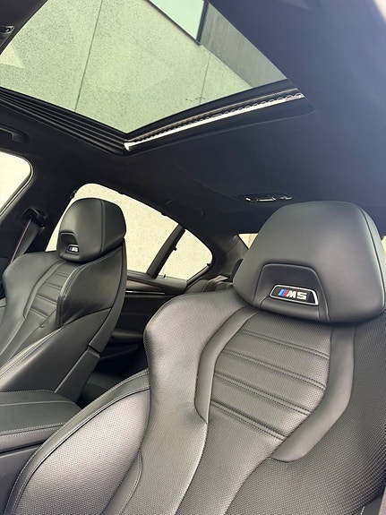 BMW M5 20 of 26