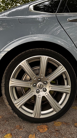 Volvo S90 17 of 30