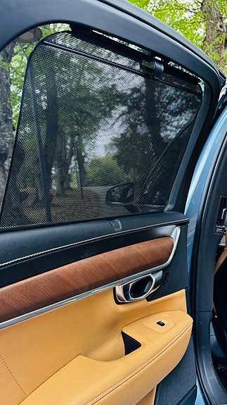 Volvo S90 29 of 30