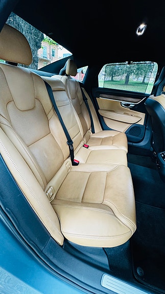 Volvo S90 28 of 30