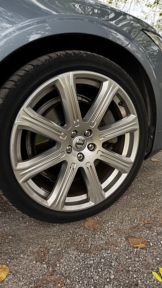 Volvo S90 16 of 30