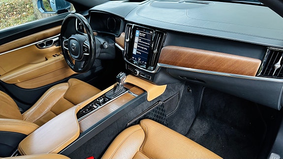 Volvo S90 20 of 30