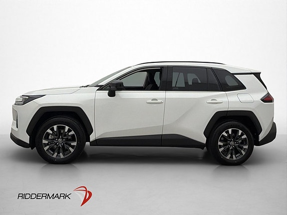 Toyota RAV4 4 of 27