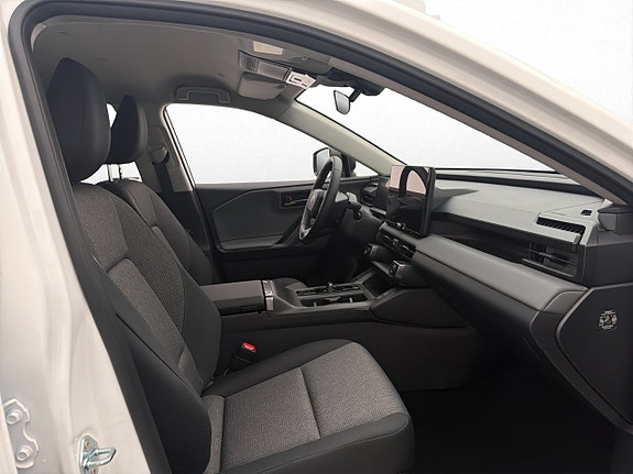 Toyota RAV4 11 of 27