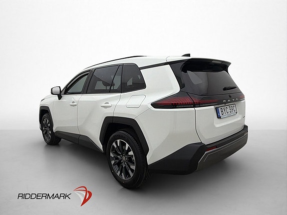 Toyota RAV4 5 of 27