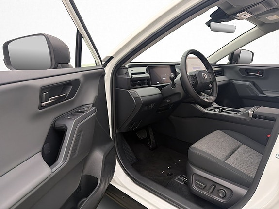 Toyota RAV4 8 of 27