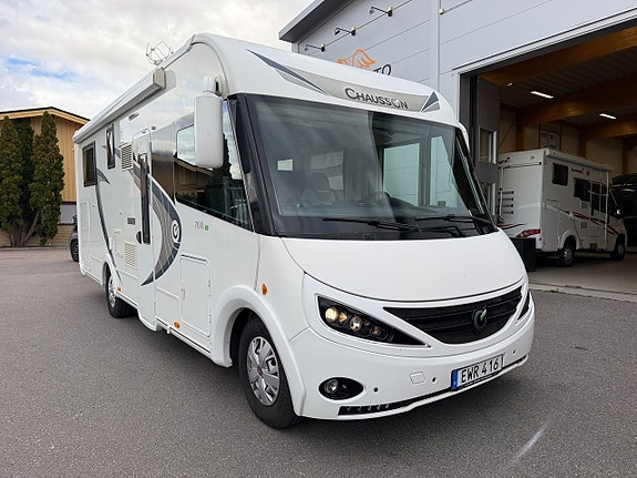 Chausson Exaltis 7018 EB (150HK Automat) Queensbed! Stort garage! 17 of 20
