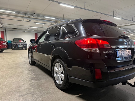 Subaru Outback 6 of 27