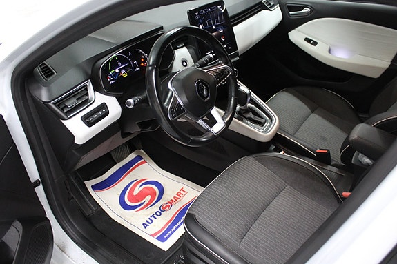 Renault Clio 10 of 20