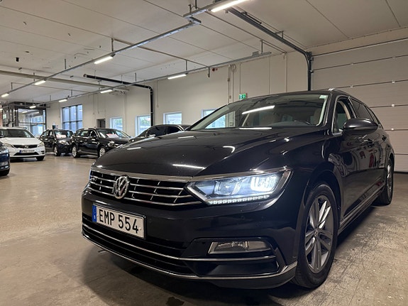 Volkswagen Passat 8 of 23
