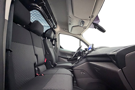 Ford Transit Connect 14 of 23