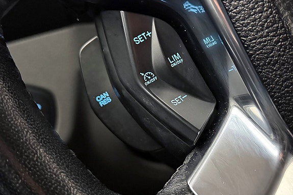 Ford Transit Connect 18 of 23