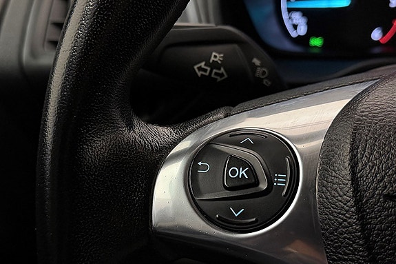 Ford Transit Connect 16 of 23