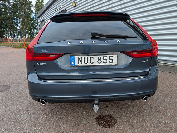Volvo V90 4 of 9