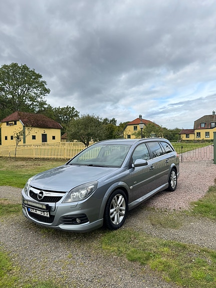 Opel Vectra 2 of 7