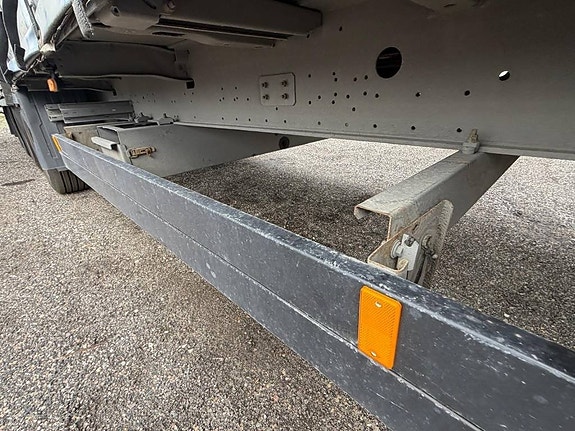 Schmitz Curtainsider Lifting  3104 12 of 13