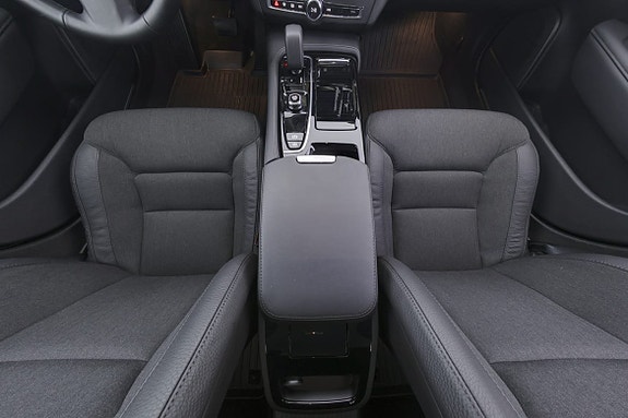 Volvo V90 9 of 30