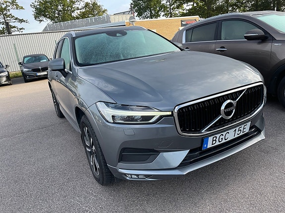 Volvo XC60 2 of 5
