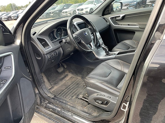 Volvo XC60 5 of 5