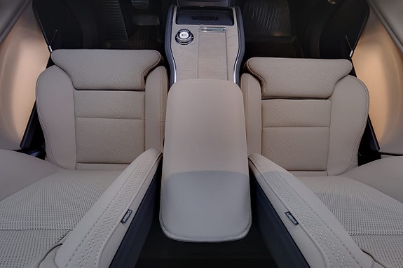 Volvo EX90 9 of 30