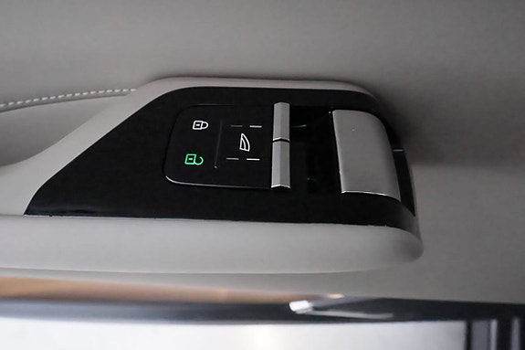 Volvo EX90 21 of 30