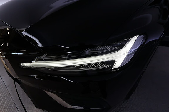 Volvo V60 10 of 25