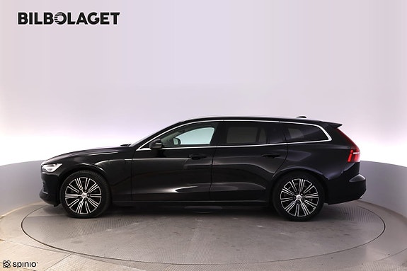 Volvo V60 2 of 25