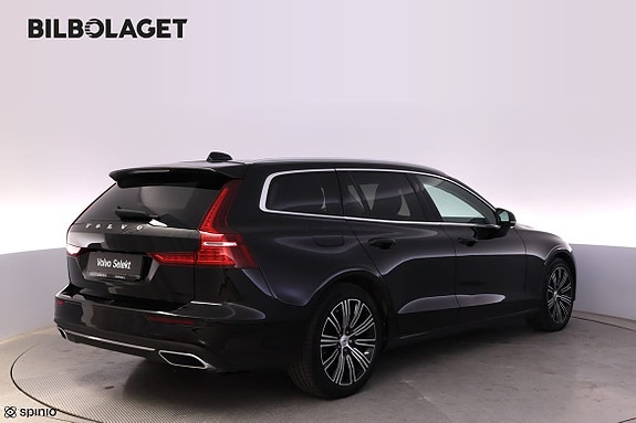 Volvo V60 4 of 25