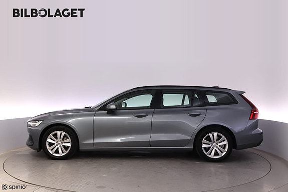 Volvo V60 2 of 26