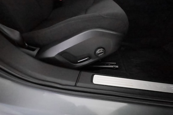 Volvo V60 22 of 26
