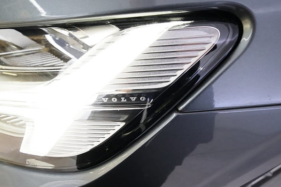 Volvo V60 11 of 26
